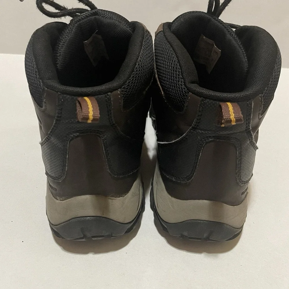 Columbia pre owned